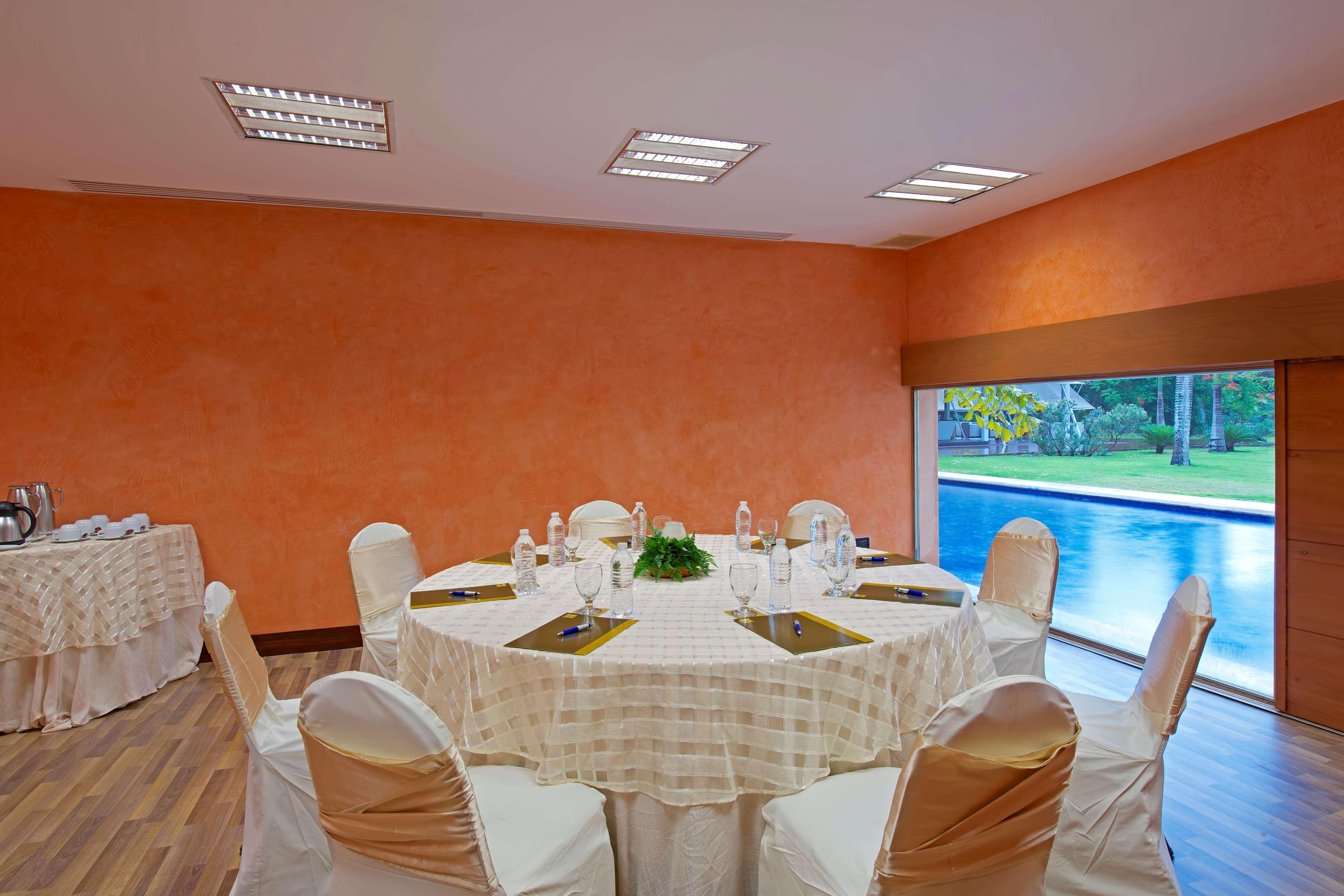 Barcelo Bavaro Beach (Adults Only) Punta Cana Luaran gambar Banquet Hall