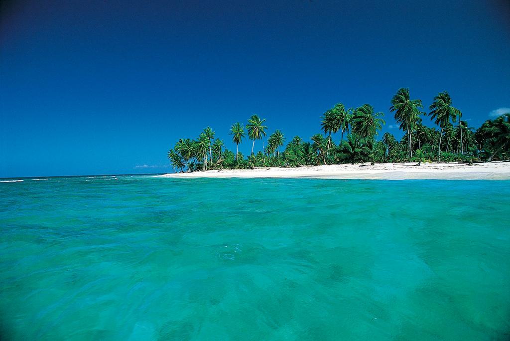 Barcelo Bavaro Beach (Adults Only) Punta Cana Luaran gambar Beach on the island of Funafuti
