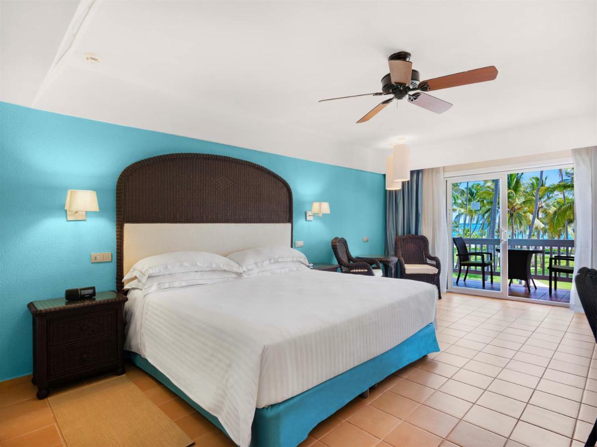 Barcelo Bavaro Beach (Adults Only) Punta Cana Luaran gambar A room at the Hard Rock Hotel & Casino Punta Cana